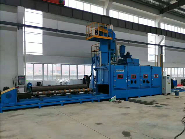 鋼管內(nèi)外壁自動(dòng)噴砂機(jī)2